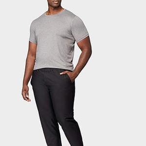 Camiseta personalizada de 100% poliéster para hombre con cuello en V y manga corta - Product Image 1