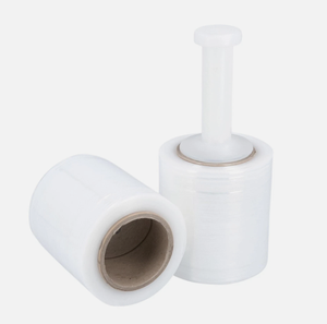 Film étirable PE transparent à prix d'usine avec distributeur à poignée en plastique pour emballage de palettes - Product Image 3