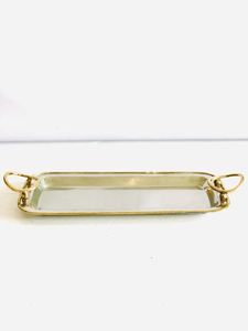 Bandeja de servicio de acero inoxidable de inspiración vintage con intrincados patrones antiguos para regalar acabado pulido dorado - Product Image 2