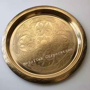 Plateau de service antique rond gravé en acier inoxydable thaal élégant durable polyvalent salle à manger ou décor idéal cadeau de mariage à la maison - Product Image 1