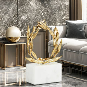 Esculturas de hojas de Base de mármol blanco moderno de color dorado de aluminio para decoraciones de escultura de mesa decorativas interiores de mesa - Product Image 2