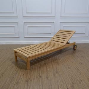 ไม้สักลานเก้าอี้อาบแดด Pegasus กลางแจ้งที่ทันสมัยการออกแบบเฟอร์นิเจอร์ญี่ปุ่น - เฟอร์นิเจอร์สวน jepara อินโดนีเซีย - Product Image 1