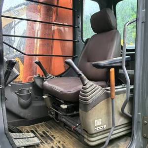 Excavatrice Hitachi de taille moyenne ZX200 d'origine japonaise, excavatrices Hitachi d'occasion ZX200-3G, ZX200-5G, ZX200, ZX350, ZX200G en stock, en vente. - Product Image 3