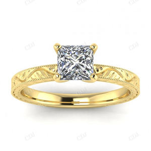 Anillo de compromiso de moissanita de corte princesa Estilo Vintage banda de boda con textura de oro amarillo de 18K para mujer VVS certificado GRA - Product Image 1