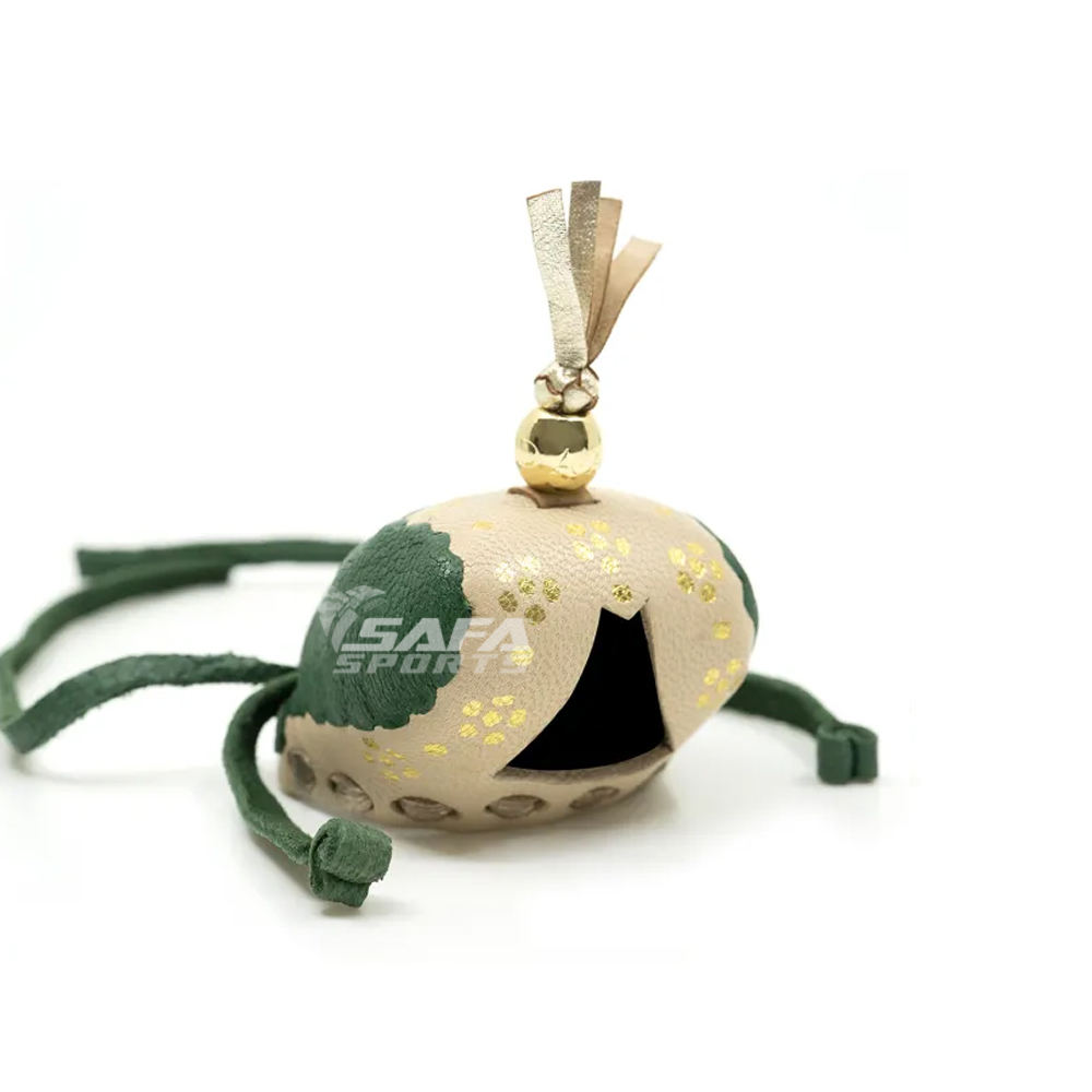 ฮู้ดสีเบจ &amp; สีเขียวเหยี่ยว