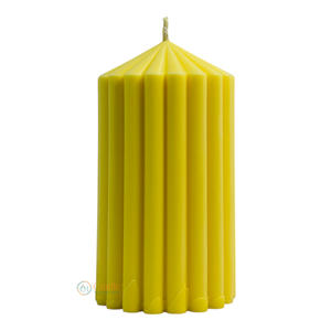 Vela de pilar de cera de soja festiva de 4,5 \ "para Navidad, Halloween, Pascua y Diwali para bodas, decoración del hogar, regalos y eventos - Product Image 3