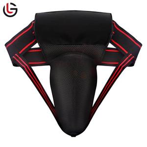 Protège-aine en cuir véritable avec étiquette personnalisée Protège-aine professionnel gagnant Protège-aine de boxe MMA en cuir véritable - Product Image 4