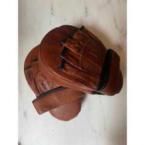 Coussinets de boxe en cuir véritable sur mesure en gros MMA Kick Boxing Training Punch Mitts Prix raisonnable Confortable - Product Image 5