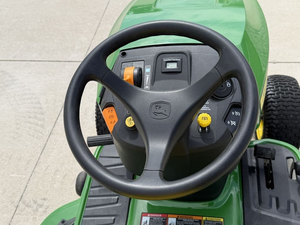 Tracteur de jardin hydrostatique John Deere S170 2021 de 24 CV avec plateau de 48 pouces, tondeuse à gazon à vendre - Product Image 5