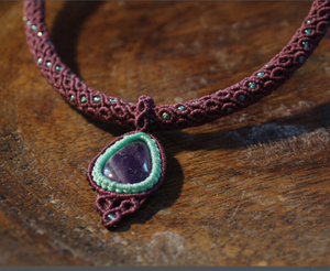 Collar de macramé único y moderno para damas y niñas, colgante de piedras preciosas hecho a mano, gargantilla de labradorita, collar de perlas de piedra lunar. - Product Image 2