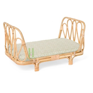 ชุดเฟอร์นิเจอร์เด็กหวายคุณภาพสูงโต๊ะหวายกลมพร้อมเก้าอี้ชุดน้ําชาเด็กวัยหัดเดินเป็นมิตรกับสิ่งแวดล้อมจาก HNH Crarft - Product Image 5