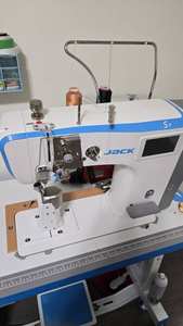 Nouvelle machine à coudre JACK S7 à double aiguille, petit cylindre, avec poulie à courroie pour chaussures en cuir - Product Image 4