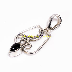 Pendentif artisanal en onyx noir Celestial Drop - Product Image 3
