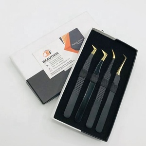 Pinzas profesionales para extensión de pestañas de acero inoxidable y Oro Negro, Punta puntiaguda, agarre fuerte, etiqueta privada sostenible - Product Image 1