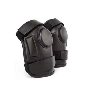 Rodilleras de Cuero Vacuno Marrón de Alta Calidad para Equitación, 100% Cuero, con Logotipo Personalizado, Par para Adultos, Carreras de Caballos - Product Image 1