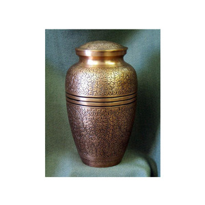 Gravure Bronze Crémation Urnes Cuivre Toned Classique En Relief Gravé À La Main En Métal Laiton Haute Qualité Vente Chaude Urnes De Crémation - Product Image 1