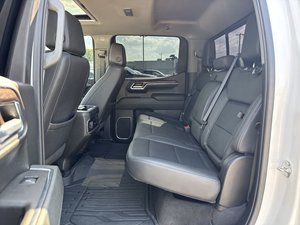 GM_C Sierra 1500 SLT 4WD d'occasion propre 2023 - Product Image 6