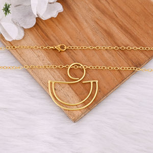 Nouveau collier demi-lune tendance, collier en laiton plaqué or, collier délicat classique avec pendentif et chaîne à maillons, cadeau pour femmes - Product Image 2