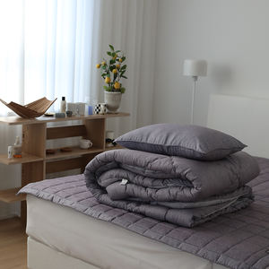 COCO D ไมโครไฟเบอร์แบบกึ่งยาว180*220ซม. ใช้ในทุกฤดูในการต้านเชื้อแบคทีเรียป้องกันการแพ้ง่ายกันฝุ่นน้ำหนักเบาอุ่นใช้ได้ทุกฤดู - Product Image 6