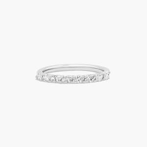 Bague empilable élégante en argent 925 avec diamants moissanite taillés Cadeau de fiançailles pour femmes pour les fêtes Bagues fines - Product Image 4