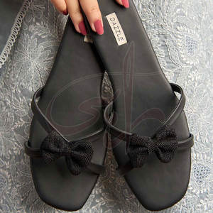 Sandales tendance antidérapantes pour femmes, design nœud papillon, personnalisables, pour la mode estivale - Product Image 2