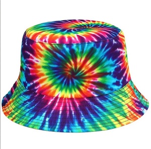 Sombrero tipo pescador unisex azul con estampado floral amarillo y naranja para uso casual en la playa en verano - Product Image 3