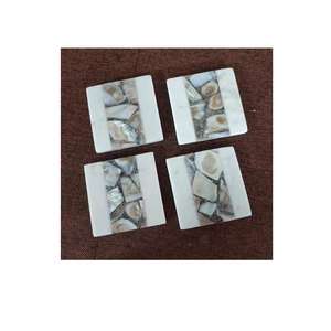 Juego decorativo moderno de 4 posavasos cuadrados en forma de nácar con soporte Técnica de incrustaciones de 10cm para bebidas de café - Product Image 5