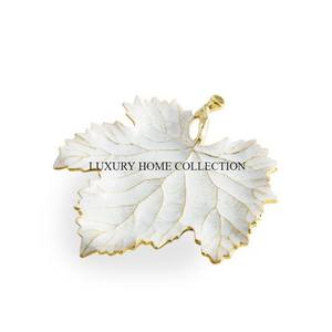 ชามโลหะทองเหลืองสำหรับเสิร์ฟพร้อมดีไซน์ทันสมัยเหมาะสำหรับมื้ออาหารทุกวันและโอกาสพิเศษ - Product Image 3