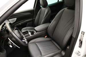 MASERATI GRE-CALE GT SUV CROSSOVER AWD 2024 d'occasion en excellent état - Product Image 2