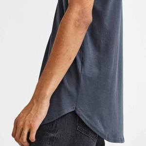 Venta al por mayor de los hombres tipo de manga de cuello redondo camiseta de su propio diseño de impresión de pantalla camiseta para hombres y mujeres - Product Image 4