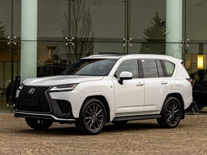 2024-2025 LX 600 3.4 AT 415 แรงม้า ขับเคลื่อน 4 ล้อ เบนซิน เกียร์อัตโนมัติ สีแดง ภายในเบาะหนัง รถ SUV พวงมาลัยซ้าย/ขวา - Product Image 3