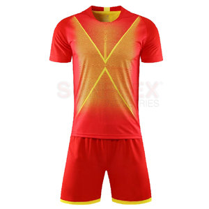ชุดฟุตบอลแขนสั้นแบบมืออาชีพ ออกแบบเองได้ ระบายอากาศได้ดี น้ำหนักเบา คุณภาพสูง รุ่นล่าสุด - Product Image 1