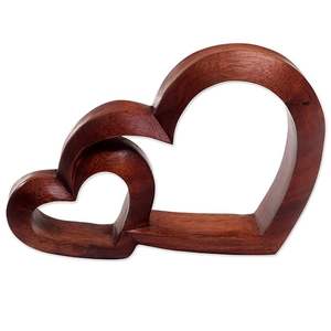 Escultura de madera de corazones, dos corazones juntos, expresión de amor, arte de madera hecho a mano, decoración del hogar, regalo romántico - Product Image 1