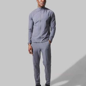 Ensemble personnalisé sans marque deux pièces pour hommes 100% veste en nylon coupe-vent de pluie course à pied Sport survêtement vêtements de travail Streetwear ensemble extérieur - Product Image 1