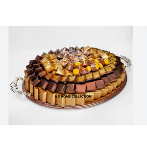 Décoration de table design standard pour la maison, bol et plateau de service au chocolat avec dattes pour le ramadan - Product Image 3