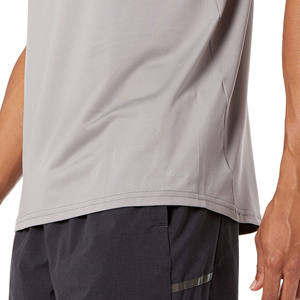 Camiseta sin mangas deportiva transpirable para hombre, ropa deportiva de secado rápido de poliéster 100%, chaleco de gimnasio sin mangas de verano para hombre - Product Image 3