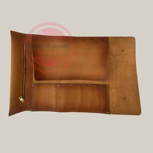 Bolsas enrollables de cuero genuino con logotipo personalizado Bolsas enrollables de cuero cómodas - Product Image 5