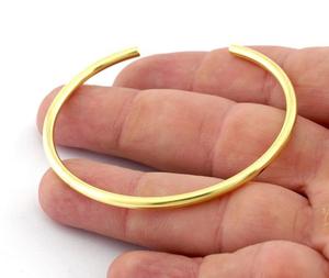 Conjunto de Joyería para Mujer, Alta Calidad, Cobre, Tres Brazaletes Apilables, Chapado en Oro de 18K - Product Image 2