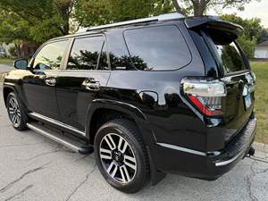 Voiture d'occasion à vendre Toyota 4Runner Limited 4x4 2024 - Product Image 2