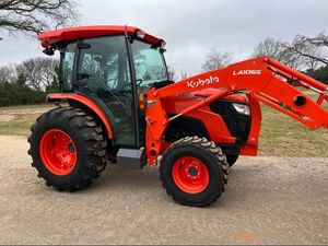 Tractors Kubota 4x4 Farming <b>Machine</b> Agricultural Kubota Tractor Kubota L3940 4X4 Diesel Mini Tractor backhoe Loader Perfect - Product Image 2