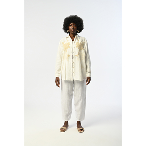 Chemise oversize pour femme en lin 100% de couleur écru, collection de motifs brodés - Product Image 1
