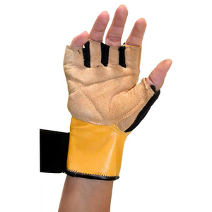 Vente en gros de gants de gardien de but professionnels en cuir à impression personnalisée pour le cyclisme, le football et la salle de sport Gants d'haltérophilie - Product Image 3