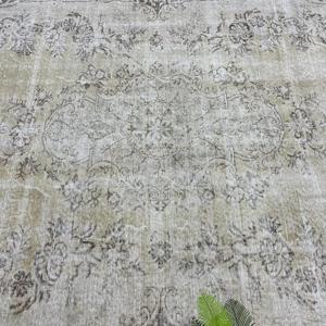 Grand tapis vintage 6,1x8,6 pieds, tapis turc en laine gris à pois - Product Image 5