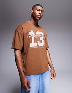 Nouvelle mode de t-shirts respirants pour hommes T-shirt marron de haute qualité avec logo personnalisé T-shirt d'intérieur à imprimé numérique et à l'épreuve des enfants - Product Image 3