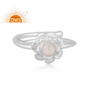 แหวนโอปอลจากเอธิโอเปียดีไซน์ใหม่แหวนวางซ้อนกันได้ดีไซน์ดอกไม้เงินแท้จากผู้ผลิต - Product Image 2