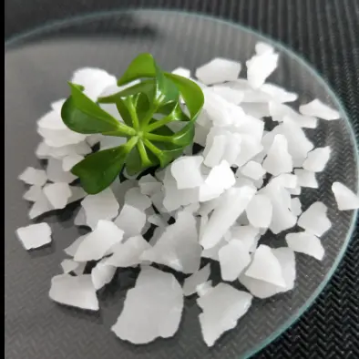 Industrial Grade 77% Calcium Chloride Flakes 74% Sulphate with 10043-52-4 at Competitive Price from china supplier