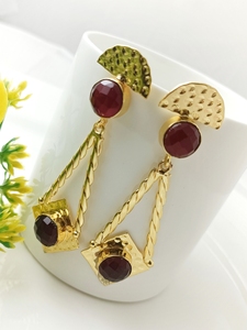 Exquisitos pendientes colgantes de piedra de ágata chapados en oro para bodas y fiestas - Product Image 4