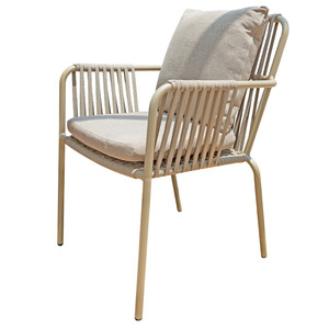 Juego de Mesa de Comedor para Jardín de WPC Impermeable de Alta Gama, Combinación de Asientos Contemporáneos para Patio Trasero, Madera Ecológica al por Mayor - Product Image 3