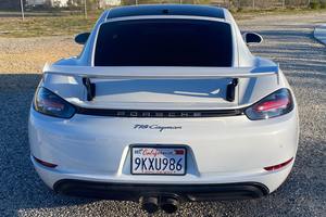 Porsche 718 Cayman d'occasion propre, modèle 2018 - Product Image 2