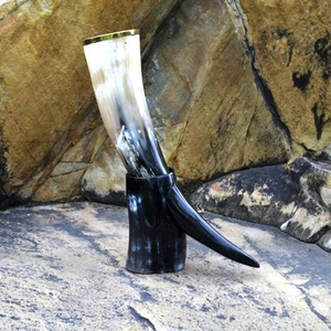 Ensemble à boire en corne fabriqué à la main avec support en fer Style Viking chope à bière corne de vache naturelle décor médiéval sans danger pour les aliments cadeau Unique - Product Image 6